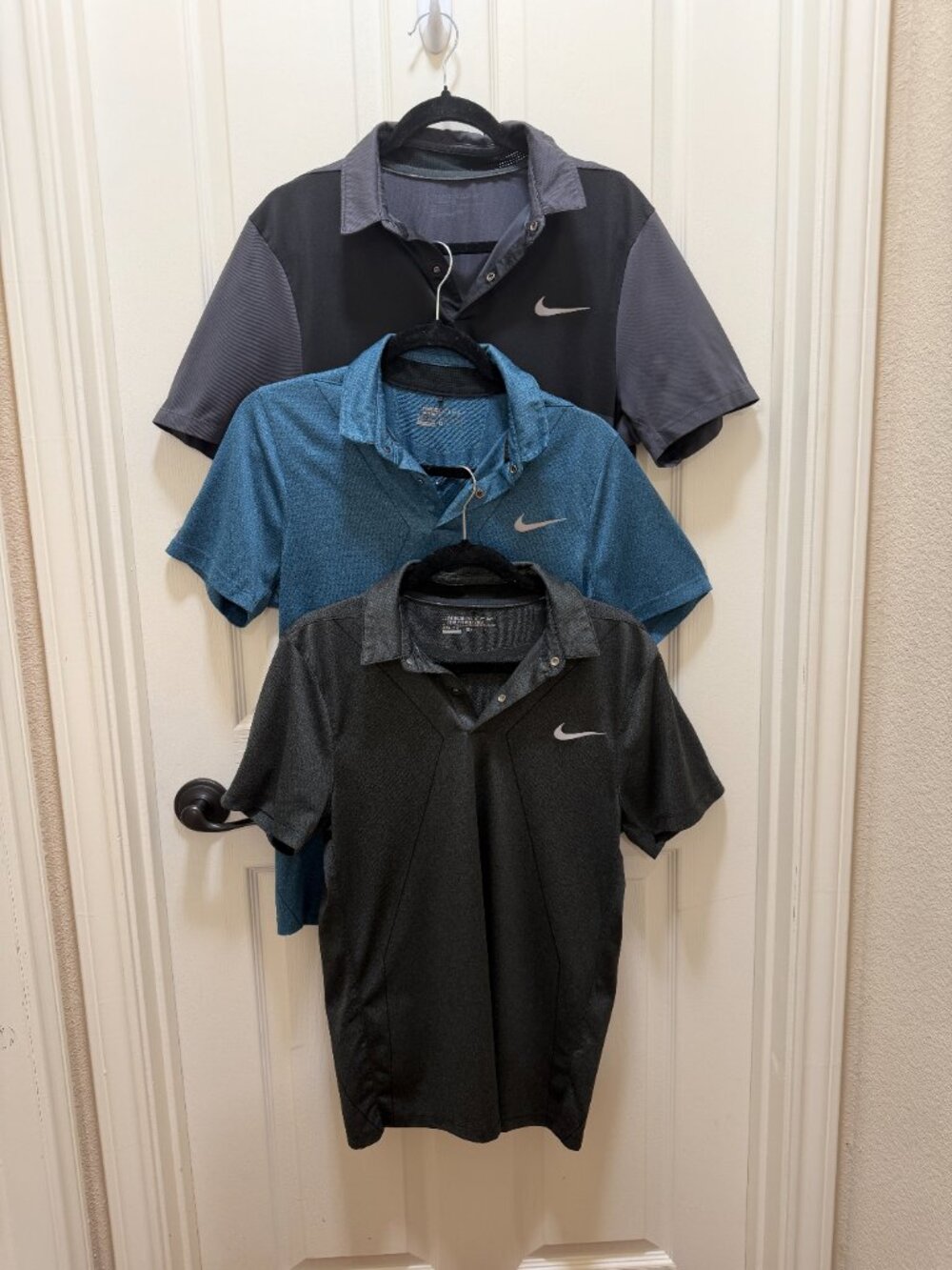 Lot OF 3 Nike Men's Golf Dri-Fit Polo Shirts Size M Black Blue Gray Activewear - Picture 7 of 9